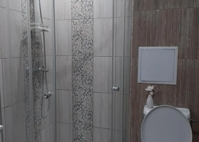 Paradiso Aparthotel, 106 *